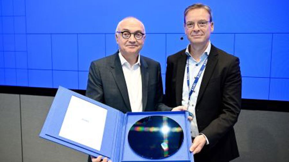 New Electronics - ASML and imec open joint HIgh NA EUV Lithography Lab